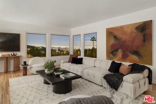 $1,695,000 | 1611 Puebla Drive, Glendale, CA 91207