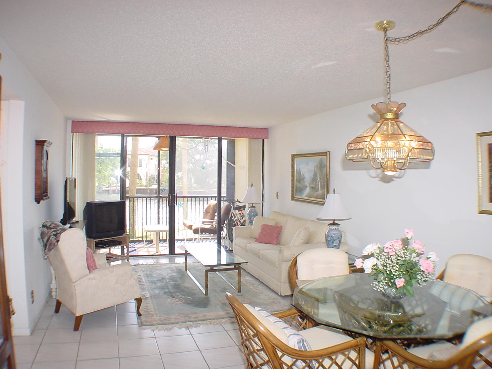 18 Royal Palm Way, Unit 105 Boca Raton, FL 33432 - Photo 2 of 27 DSC00056