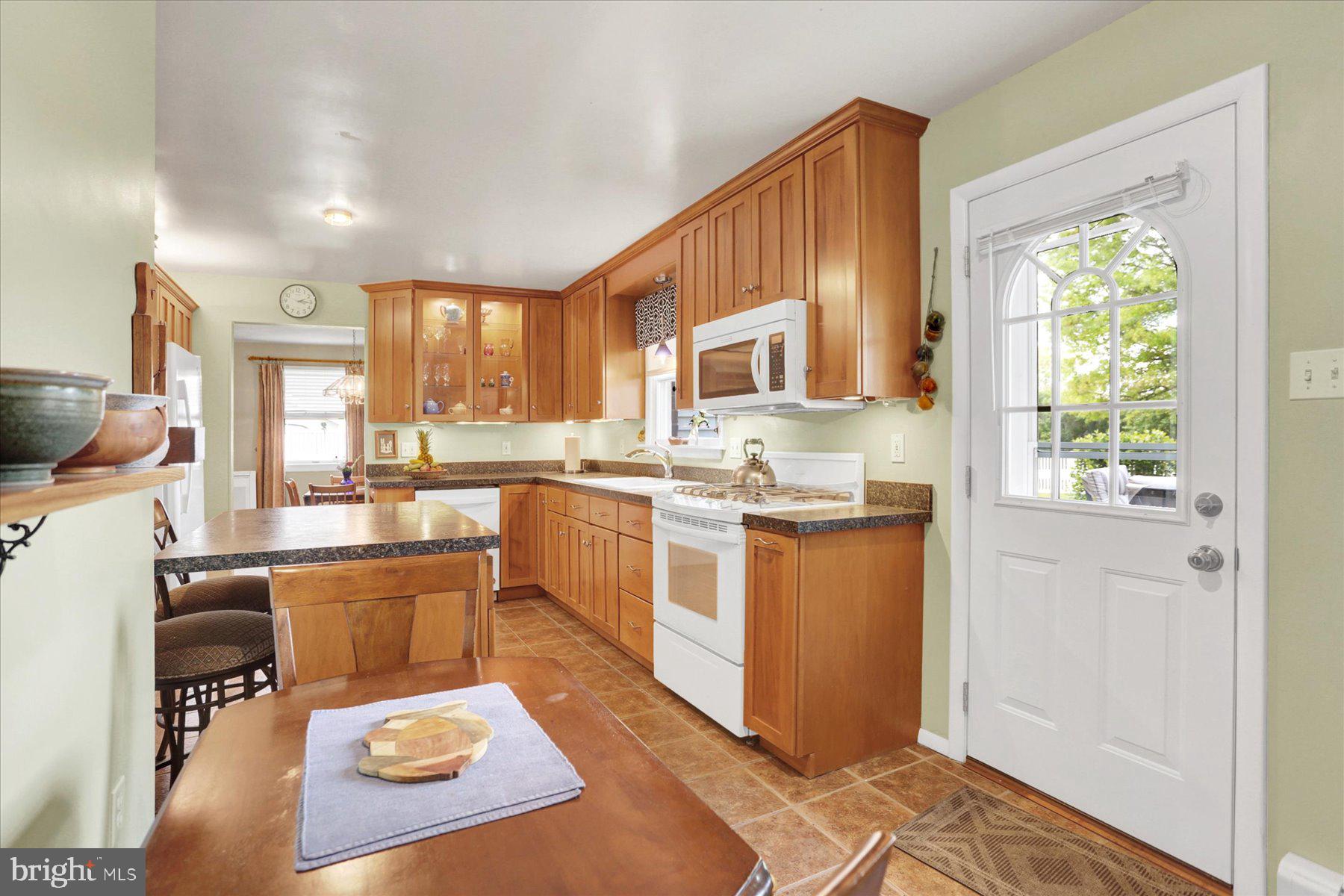 1100 Butter Road Dover, PA 17315 - Photo 14 of 44