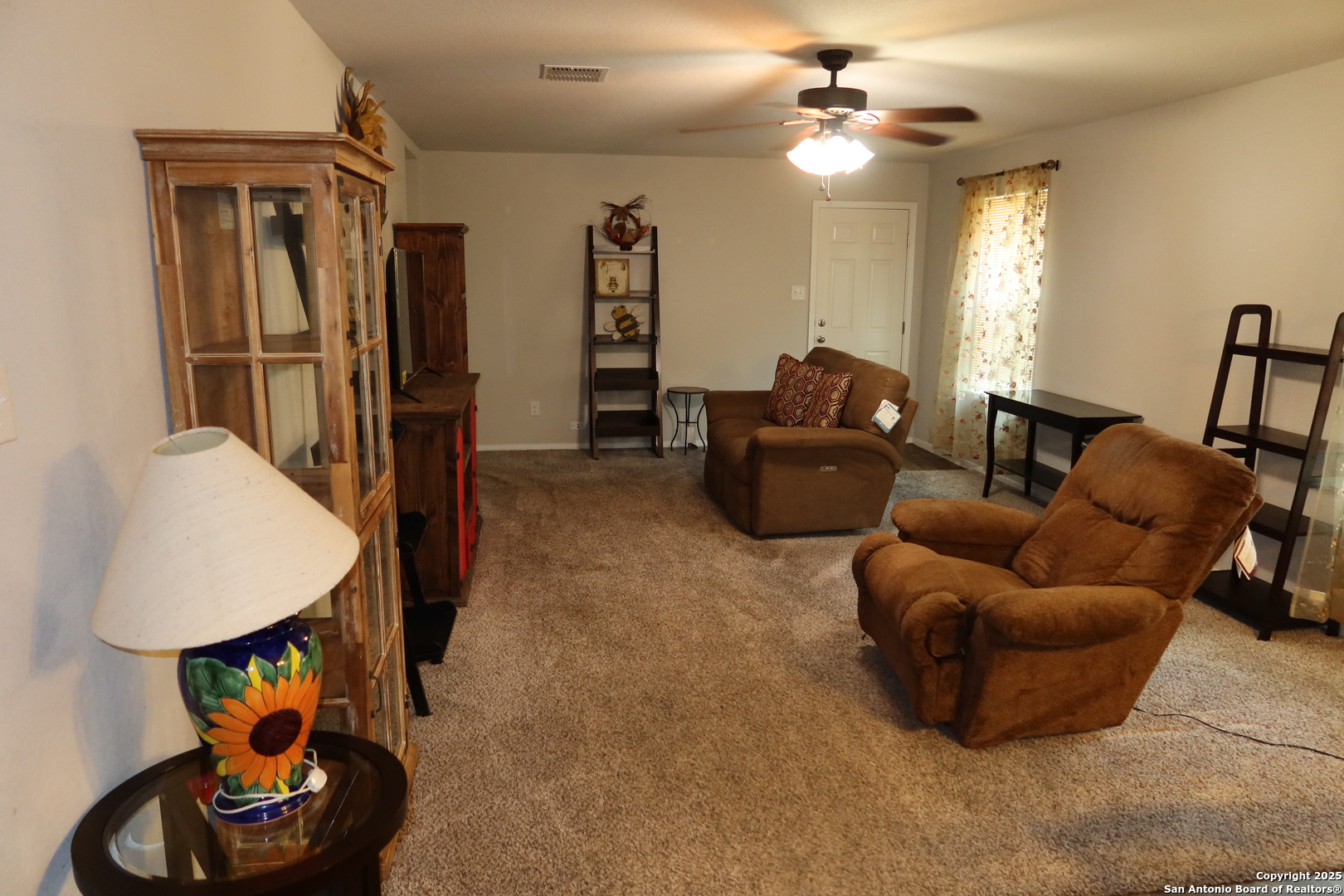 2414 Rainbow Basin Converse, TX 78109 - Photo 9 of 25