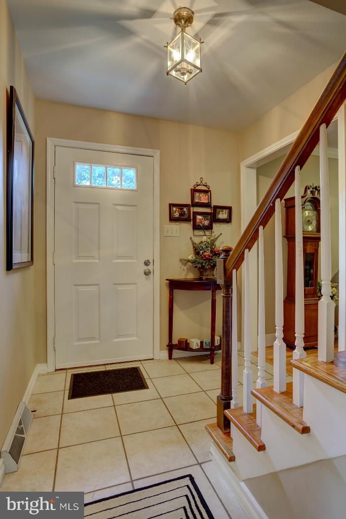 30 Pinewood Avenue Lititz, PA 17543 - Photo 3 of 73 a view of an entryway with a floor