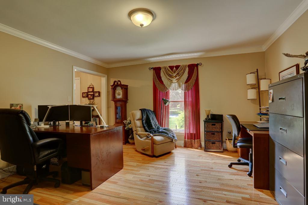 30 Pinewood Avenue Lititz, PA 17543 - Photo 25 of 73