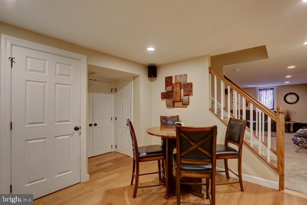 30 Pinewood Avenue Lititz, PA 17543 - Photo 35 of 73 a view of a livingroom and a dining room