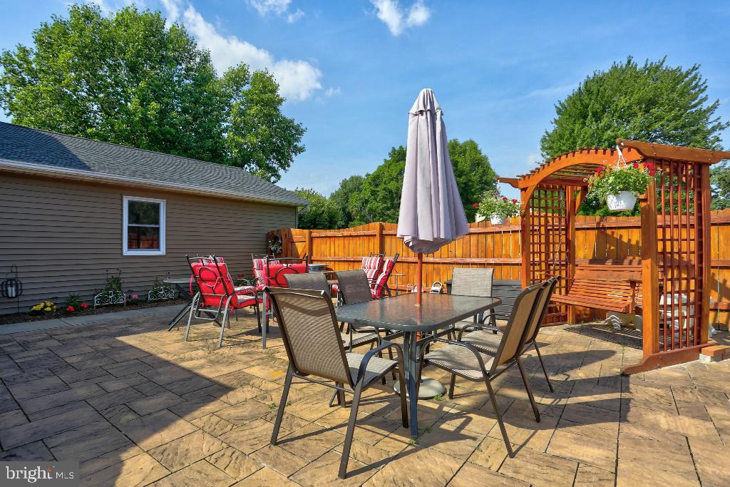 30 Pinewood Avenue Lititz, PA 17543 - Photo 53 of 73