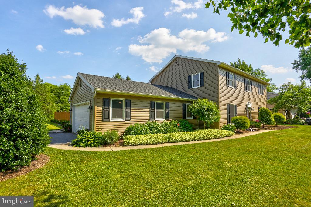 30 Pinewood Avenue Lititz, PA 17543 - Photo 70 of 73 a front view of a house with a yard