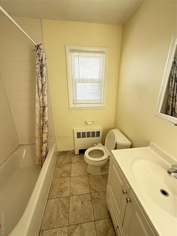 $699,000 | 50 West Lake Drive, Patchogue, NY 11772