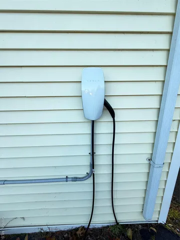 $699,000 | 50 West Lake Drive, Patchogue, NY 11772