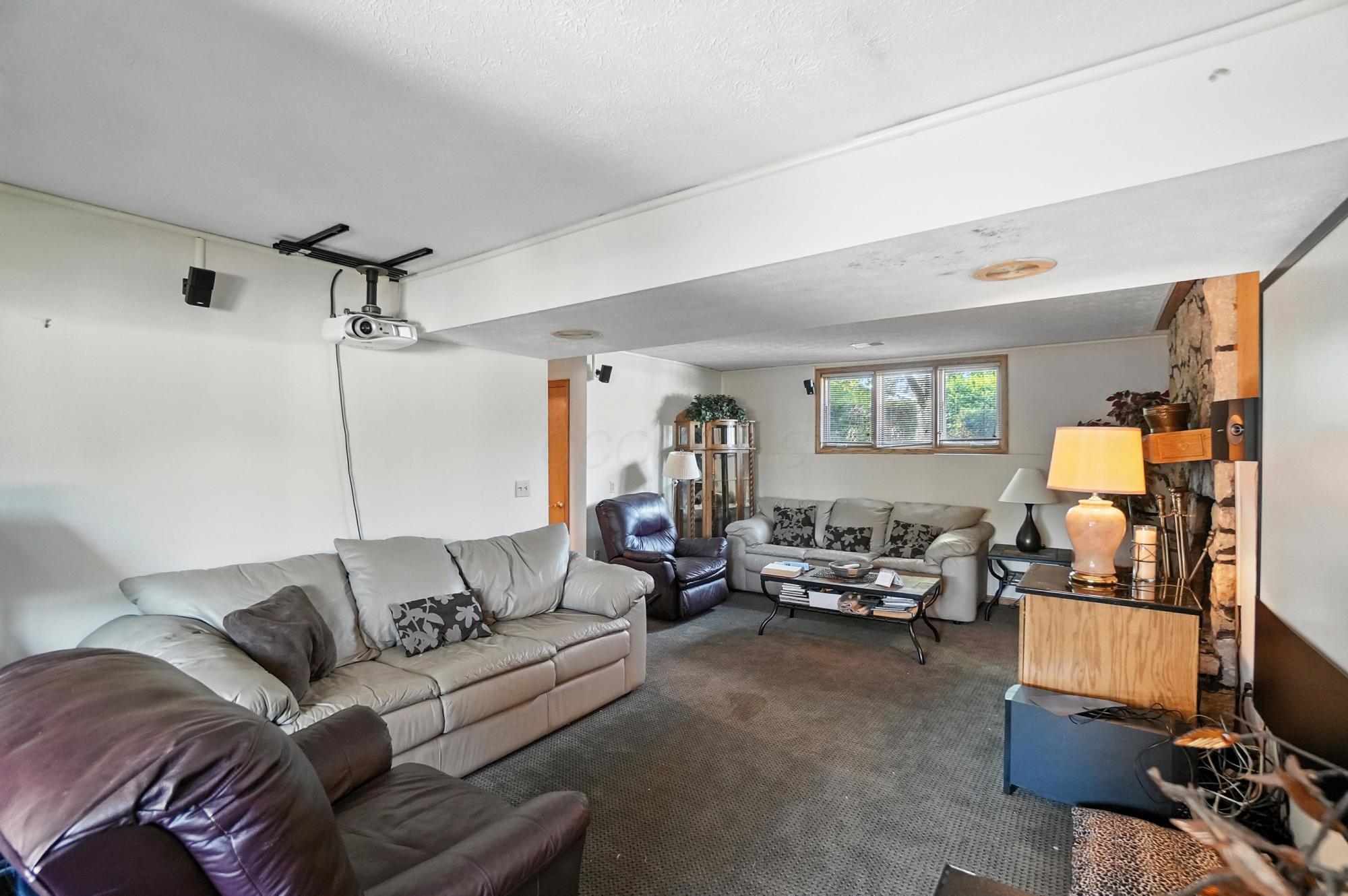 288 Penry Road Delaware, OH 43015 - Photo 19 of 36 Recreation room