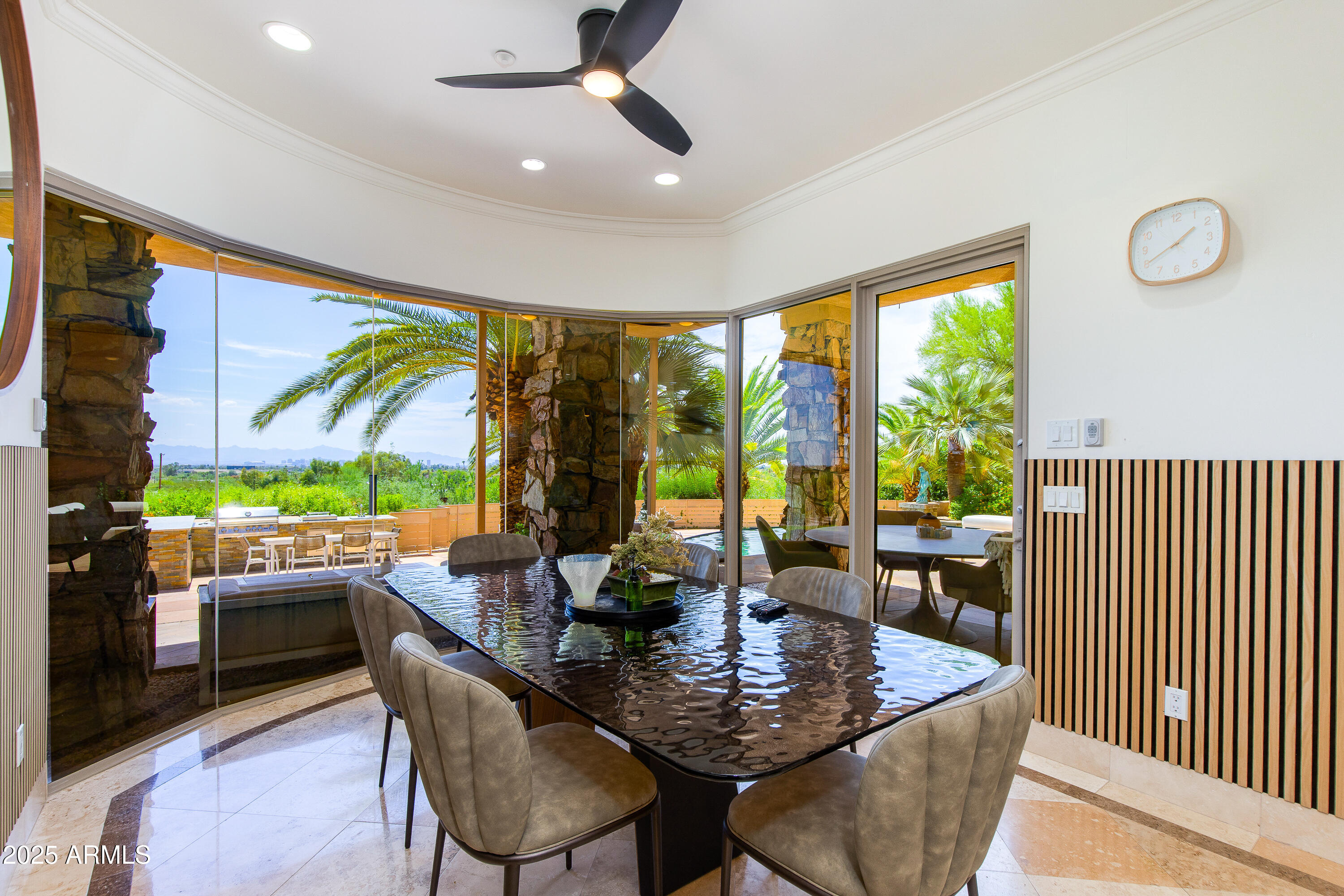 6038 North 44th Street Paradise Valley, AZ 85253 - Photo 15 of 100 17-44th