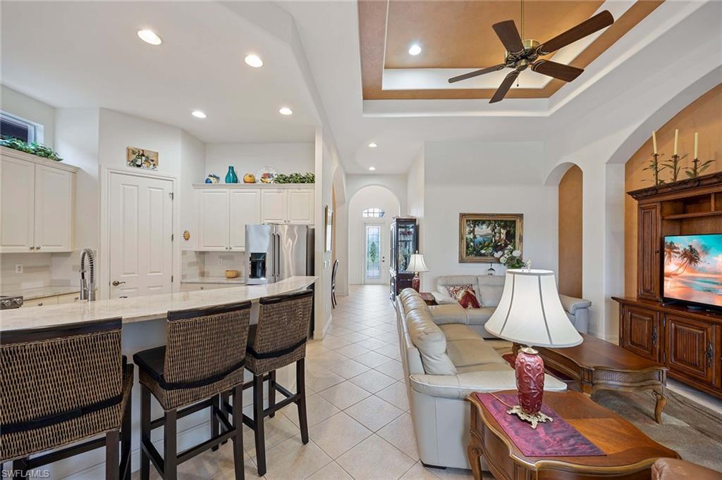 7828 Valencia Court Naples, FL 34113 - Photo 13 of 46