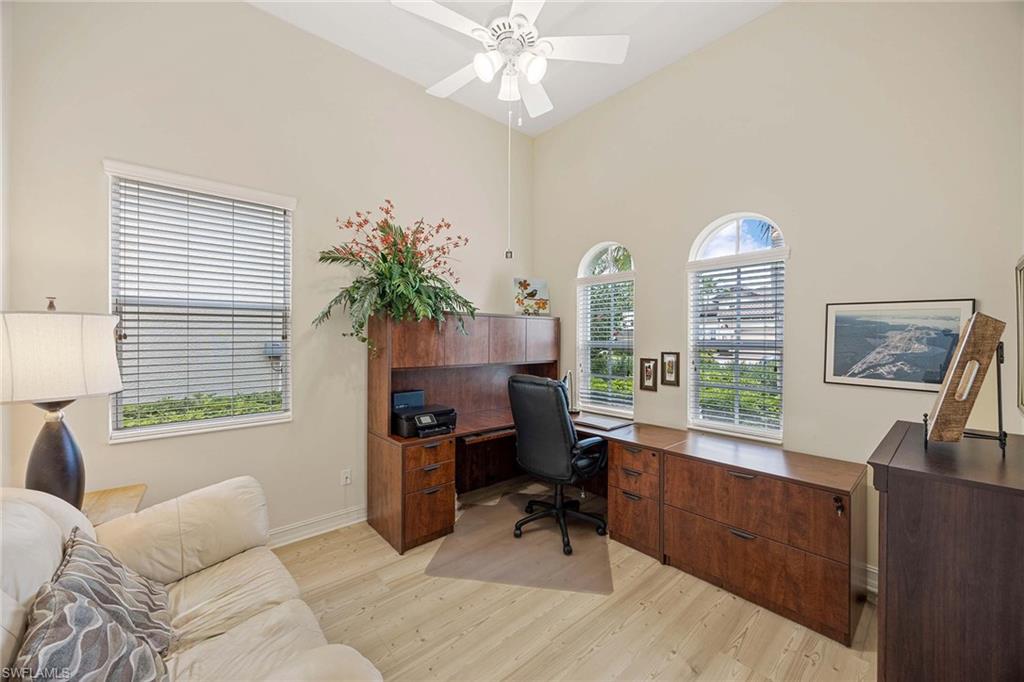 7828 Valencia Court Naples, FL 34113 - Photo 19 of 46