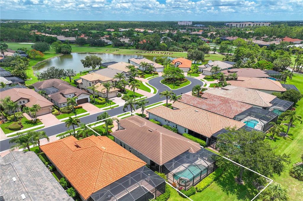 7828 Valencia Court Naples, FL 34113 - Photo 37 of 46