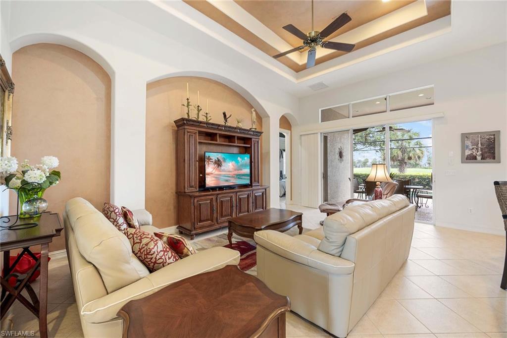 7828 Valencia Court Naples, FL 34113 - Photo 6 of 46
