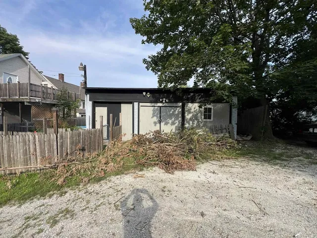 $349,000 | 98 Lincoln Street, Pittsfield, MA 01201