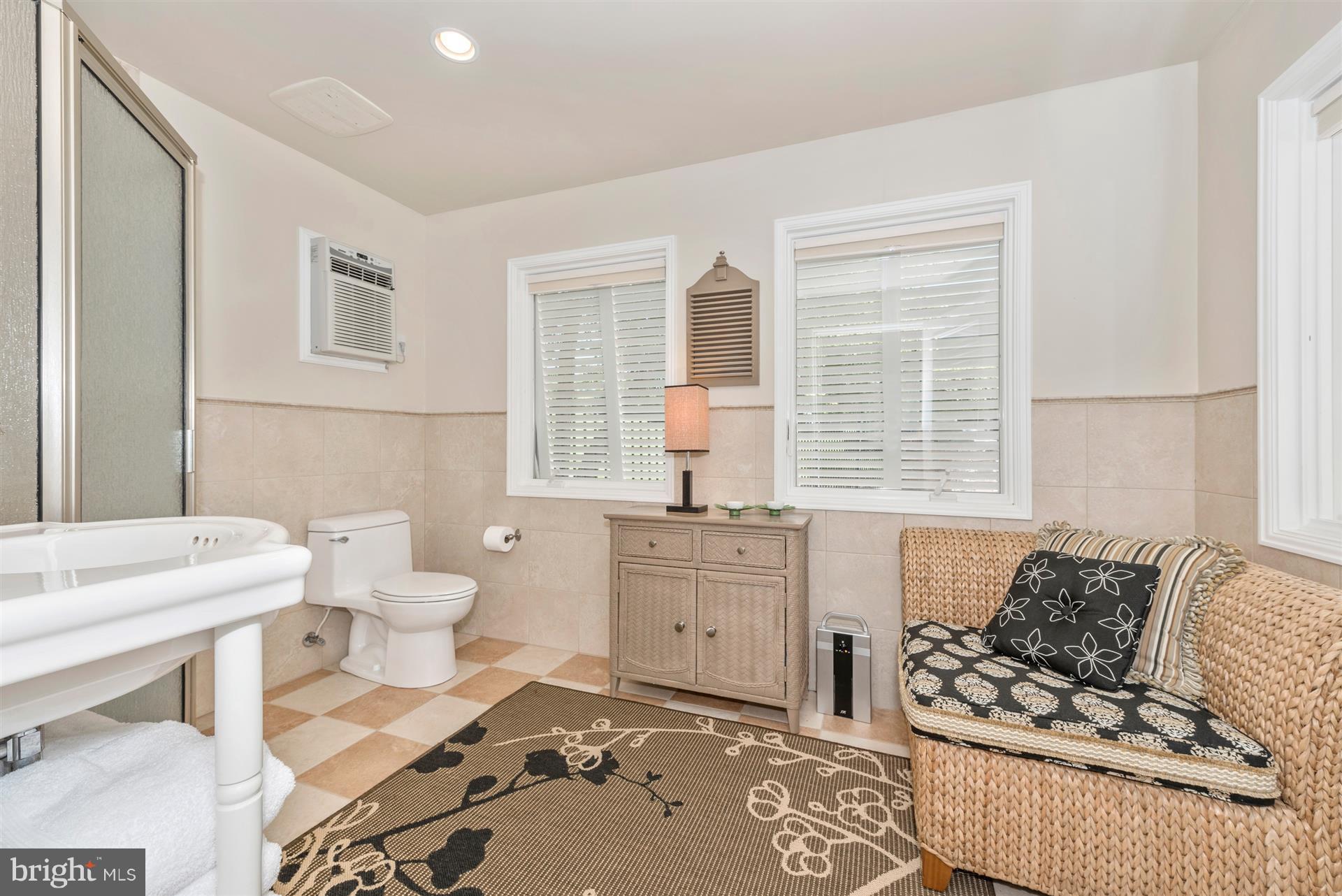 2008 Dixon Road Frederick, MD 21704 - Photo 22 of 30 Pool House Full Bath