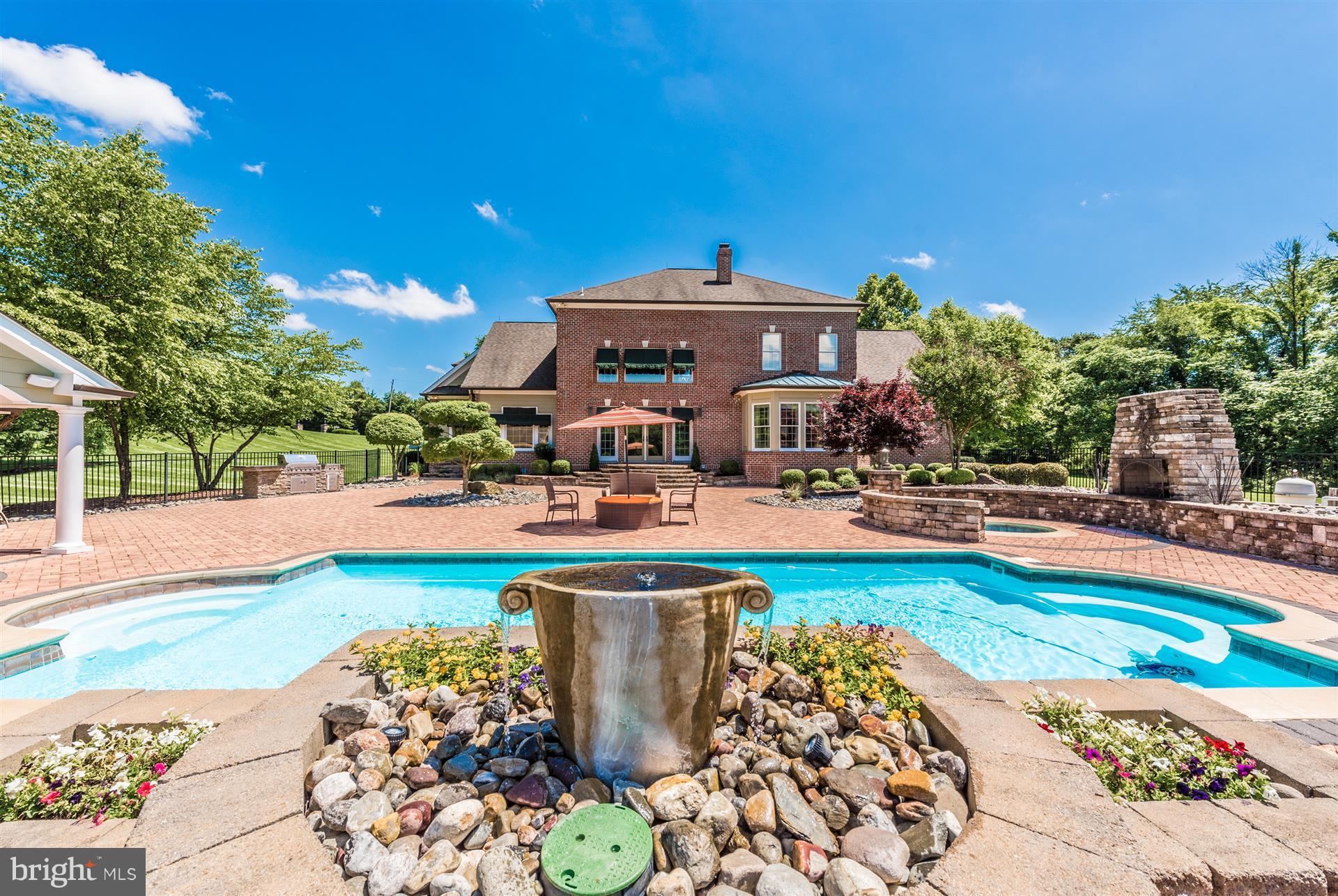 2008 Dixon Road Frederick, MD 21704 - Photo 4 of 30 Exterior (Rear)