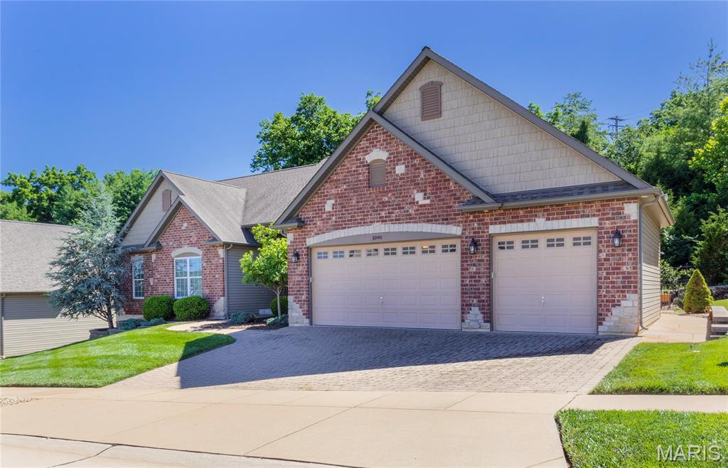 1090 Bridleridge Crossing Spur High Ridge, MO 63049 - Photo 3 of 51