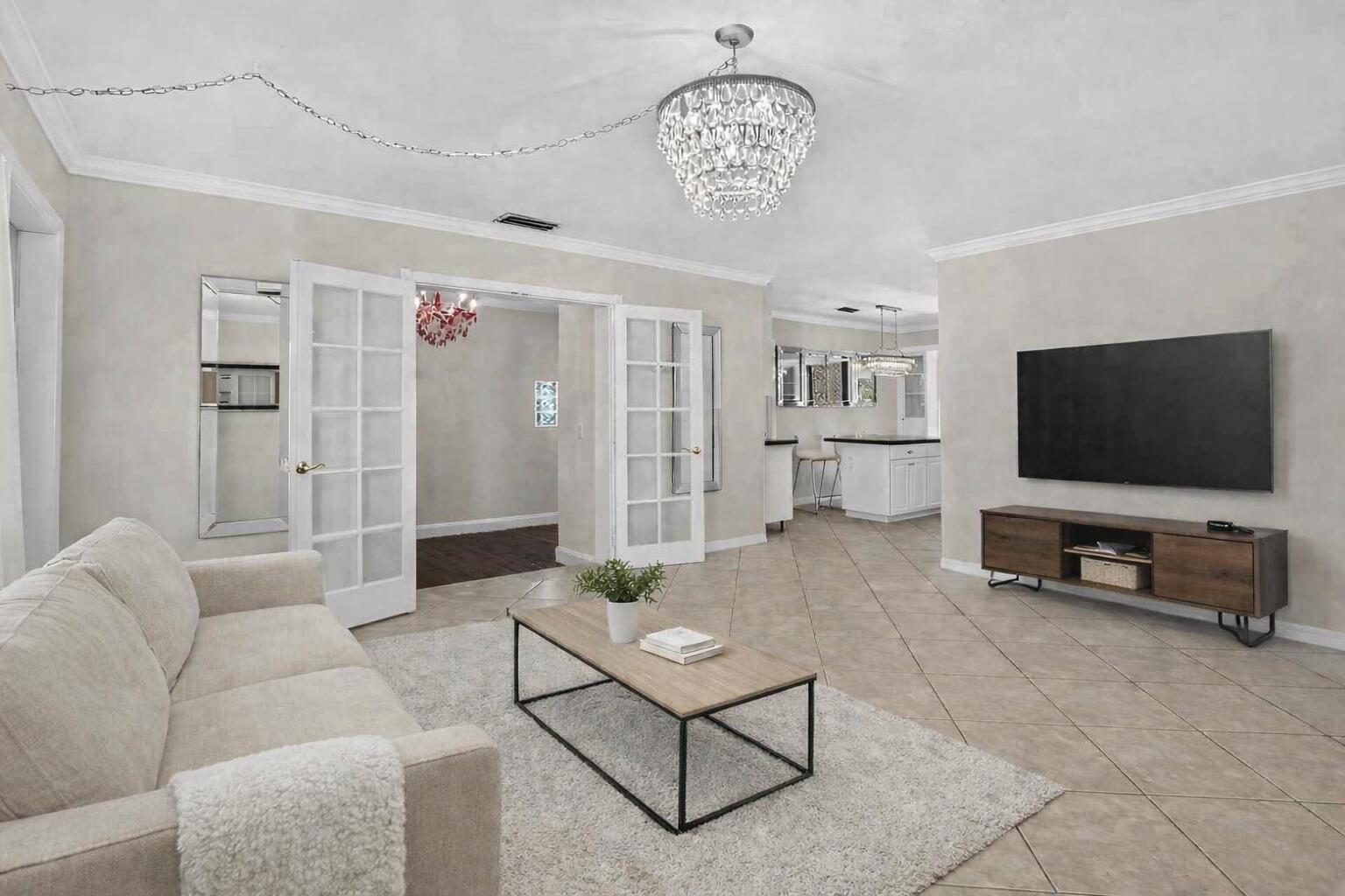 421 Southwest 2nd Street Boca Raton, FL 33432 - Photo 5 of 36 Virtually staged living room