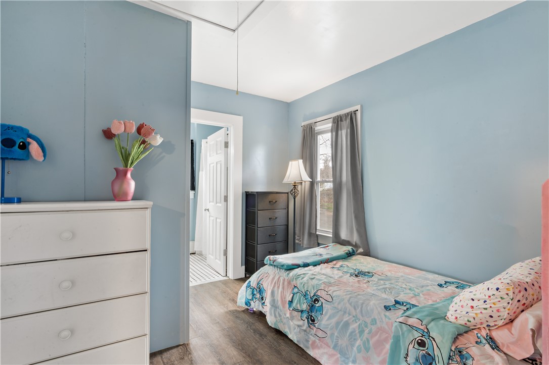 147 Church Street Westerly, RI 02808 - Photo 15 of 24