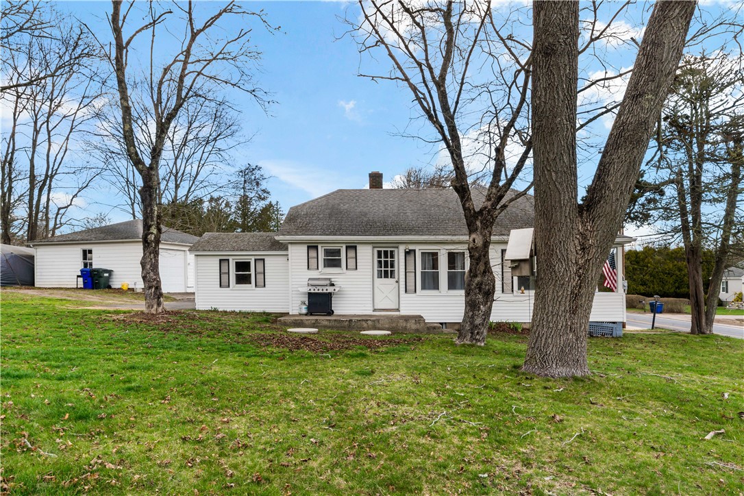 147 Church Street Westerly, RI 02808 - Photo 22 of 24