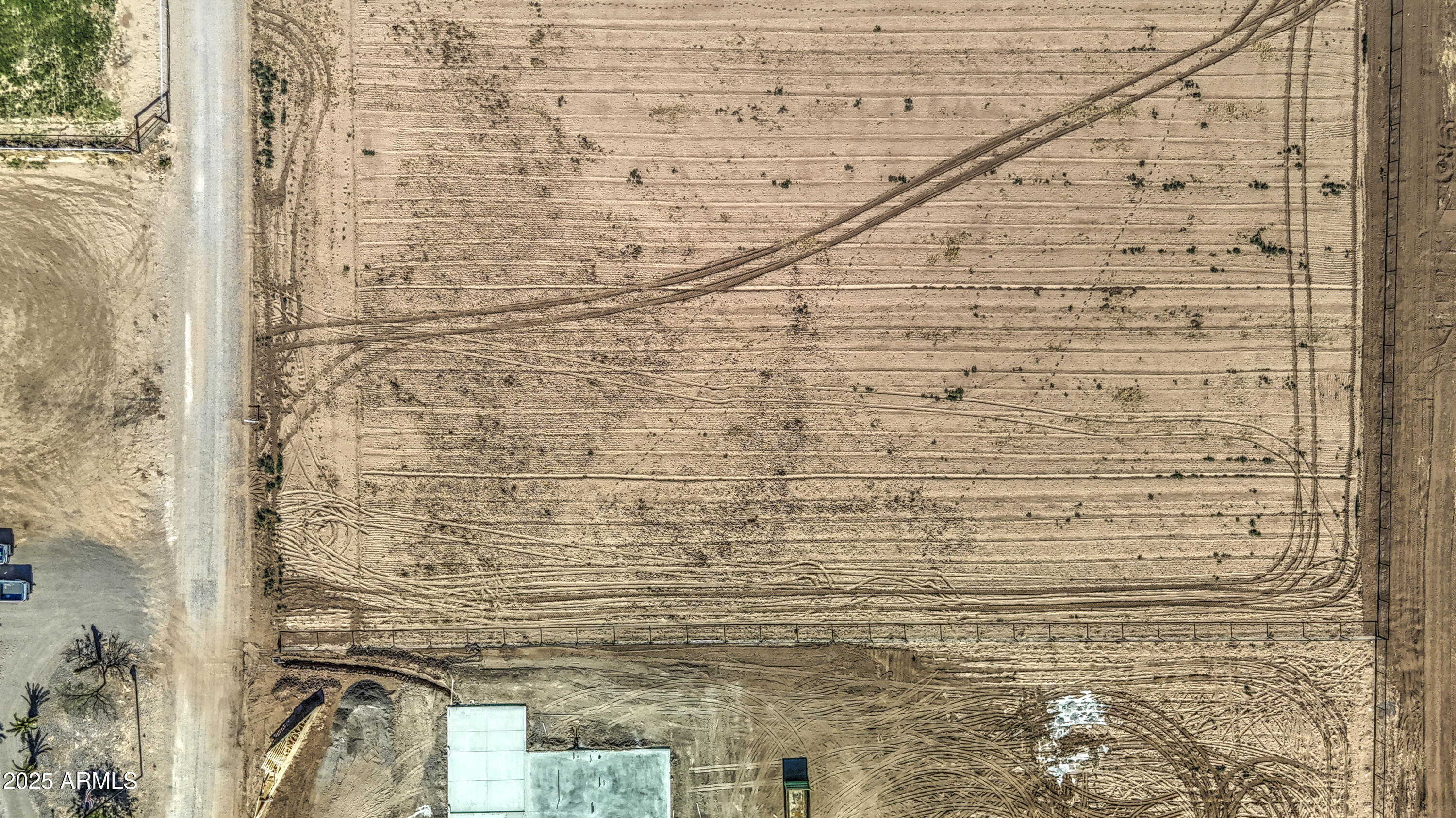Lot 1 North Clemans Road, Unit 1B Coolidge, AZ 85128 - Photo 37 of 40 a bathroom with a shower