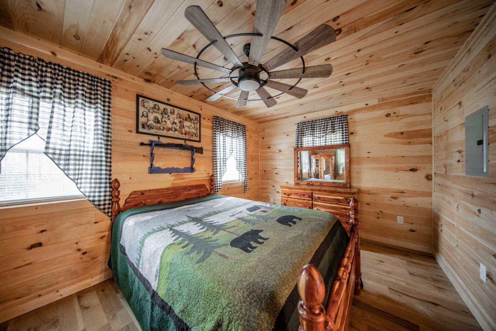 2550 Dark Hollow Road Cosby, TN 37722 - Photo 17 of 38 16