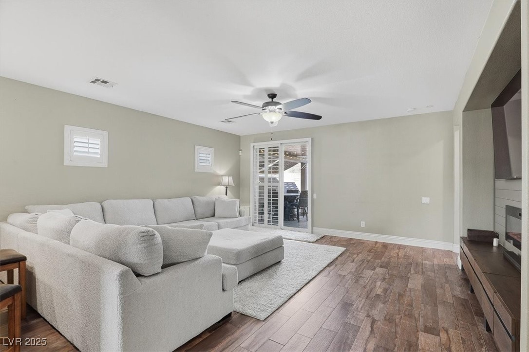 2978 Strathspey Court Henderson, NV 89044 - Photo 10 of 40