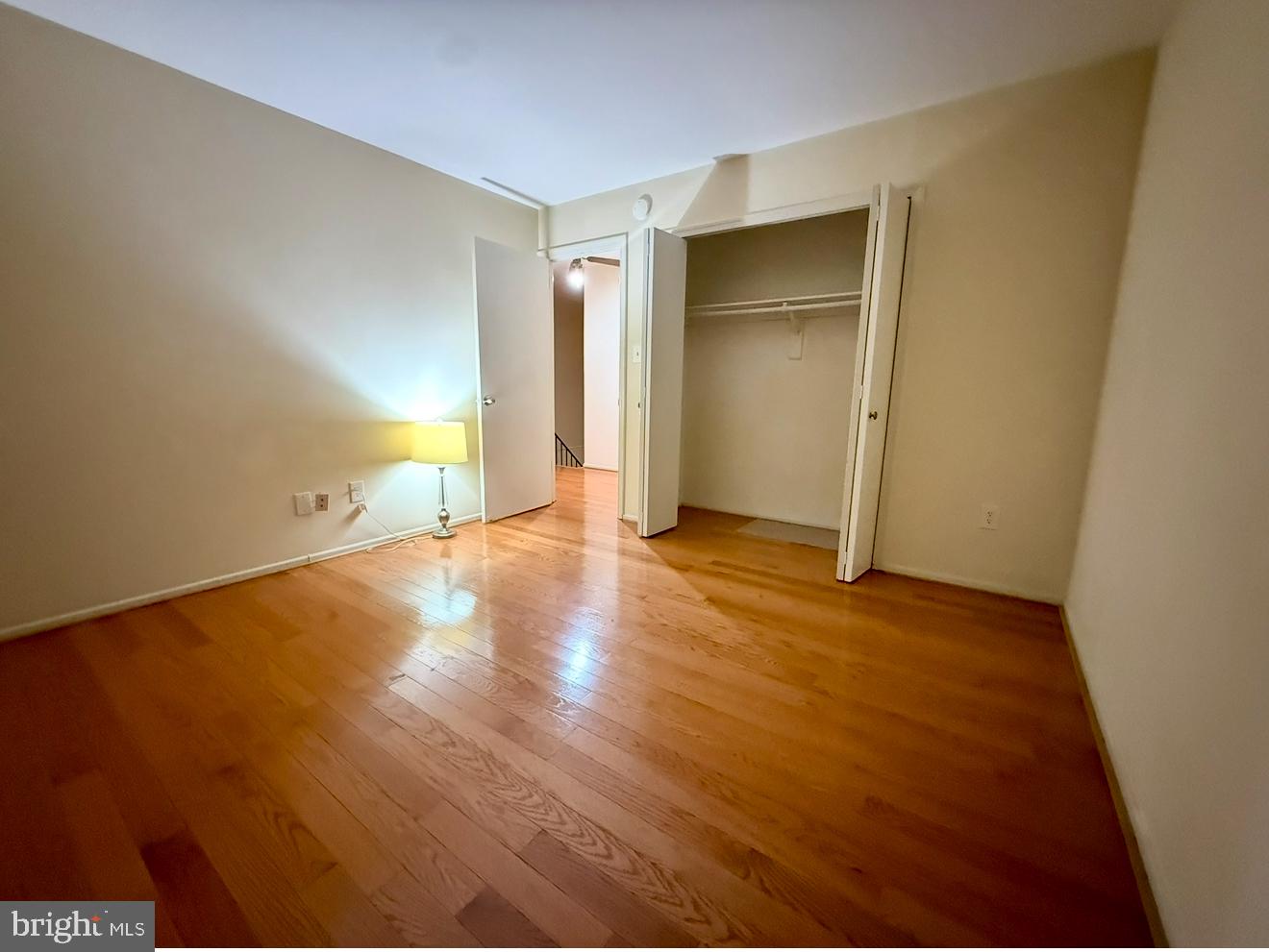 9531 Burdett Road Burke, VA 22015 - Photo 7 of 11