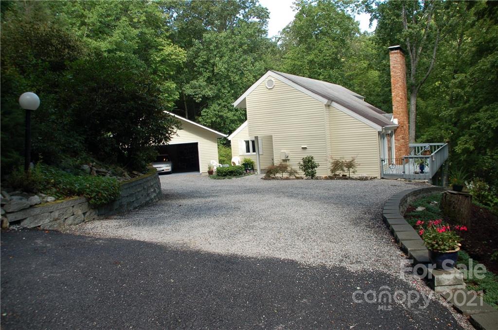 148 Woodland Road Spruce Pine, NC 28777 - Photo 29 of 32 Gallery Image 29