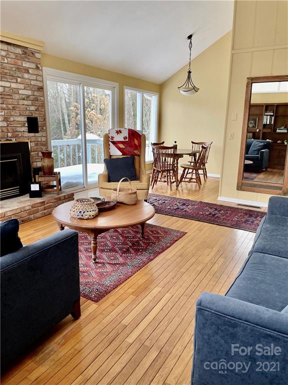 148 Woodland Road Spruce Pine, NC 28777 - Photo 4 of 32 Gallery Image 4
