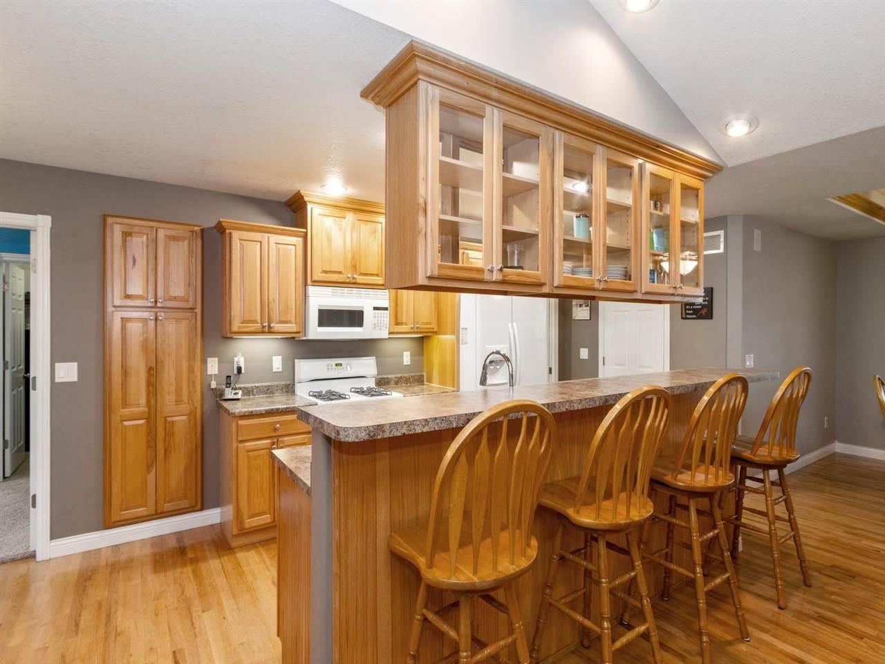 1405 St Ann's Drive Riverside, IA 52327 - Photo 5 of 33 Gallery Image 5