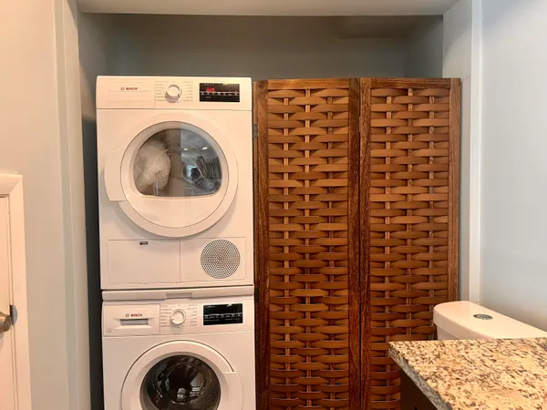 $3,000 | 141 East Riverside Drive, Unit 9B, Jupiter, FL 33469