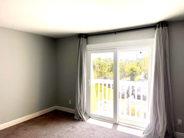 $3,000 | 141 East Riverside Drive, Unit 9B, Jupiter, FL 33469