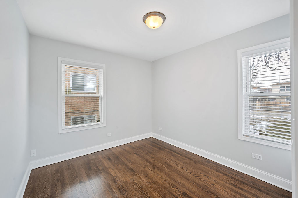 1924 South 13th Avenue Broadview, IL 60155 - Photo 13 of 36