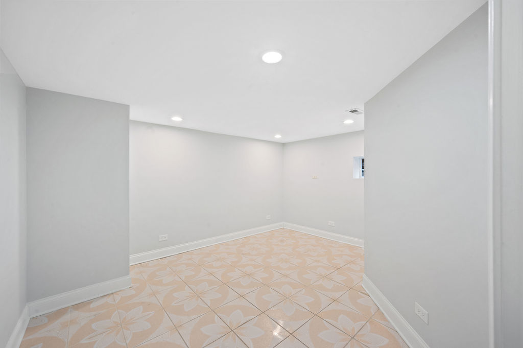 1924 South 13th Avenue Broadview, IL 60155 - Photo 30 of 36