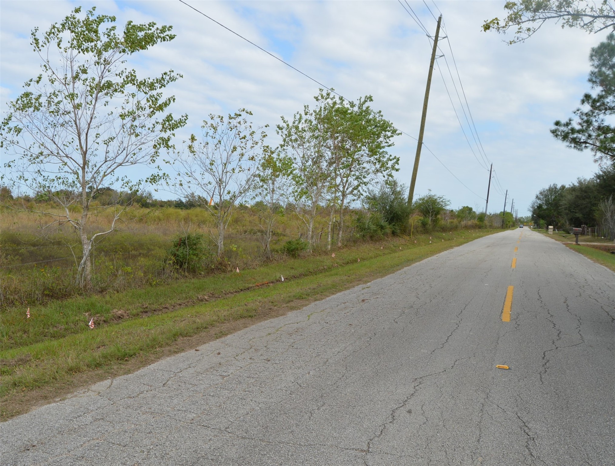 29315 Burton Cemetery Road Waller, TX 77484 - Photo 21 of 22 a view of a yard with an ocean view
