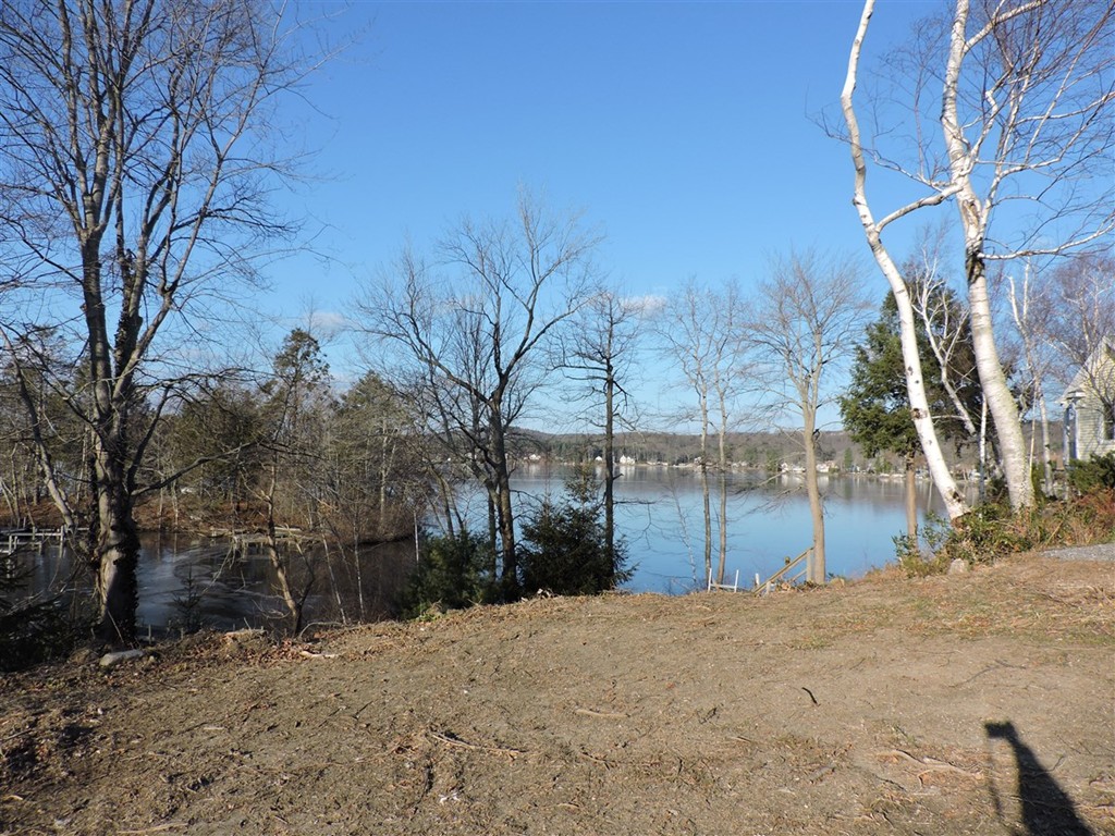 15 South Point Road Webster, MA 01570 - Photo 26 of 30 Gallery Image 26