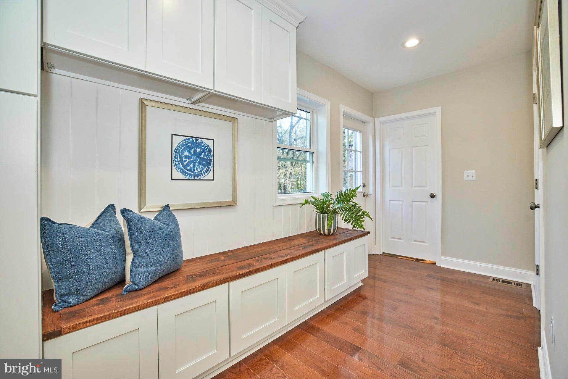 1944 Kirby Road McLean, VA 22101 - Photo 16 of 37 Gallery Image 16