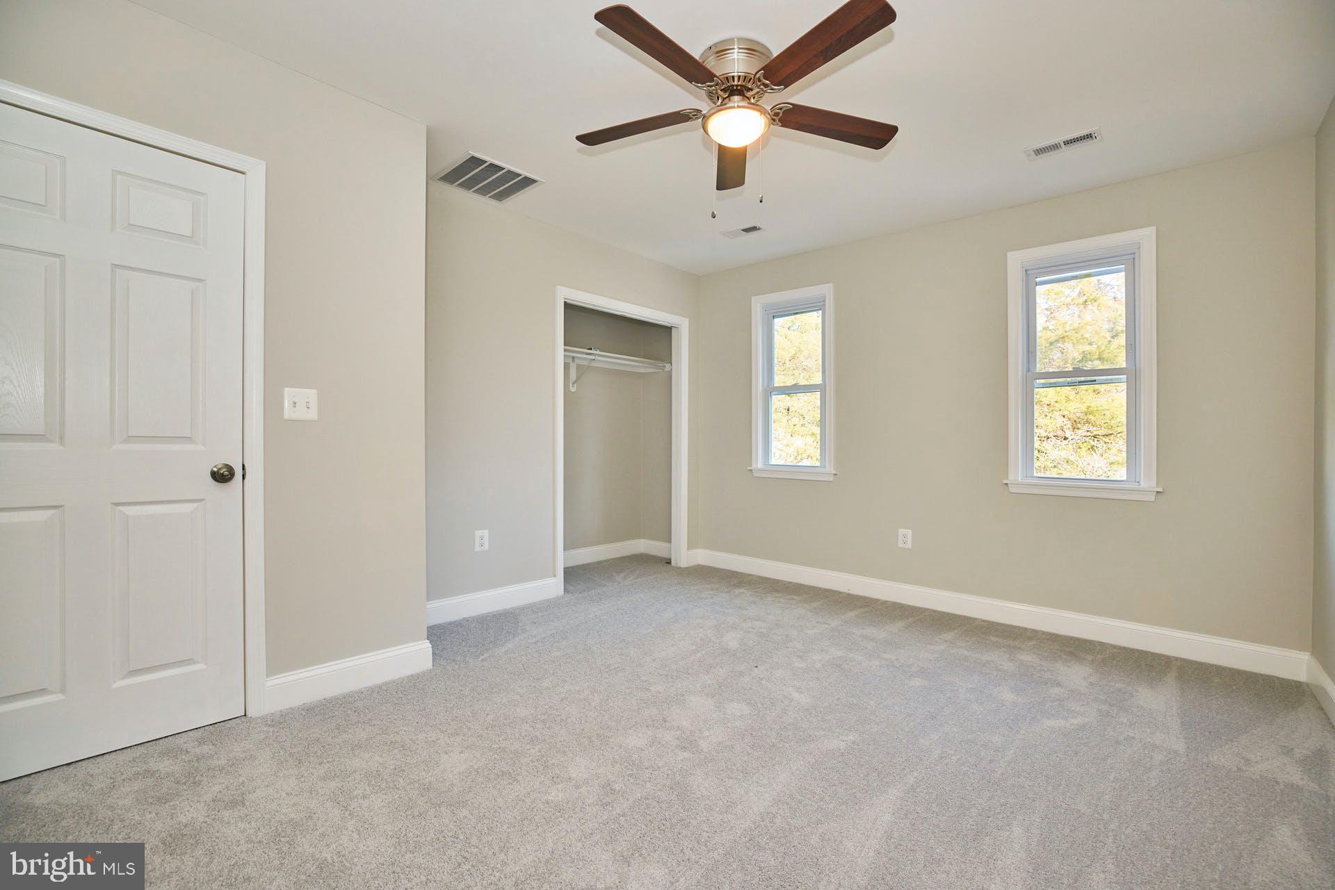 1944 Kirby Road McLean, VA 22101 - Photo 27 of 37 Gallery Image 27