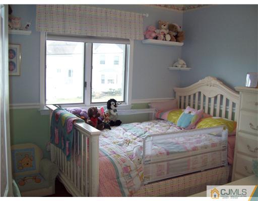 38 Jeffery Road Colonia, NJ 07067 - Photo 11 of 24 Gallery Image 11