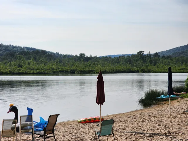 $44,900 | 30 Cliff Drive, Avon, CT 06001