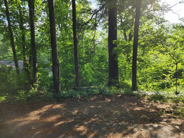 $44,900 | 30 Cliff Drive, Avon, CT 06001