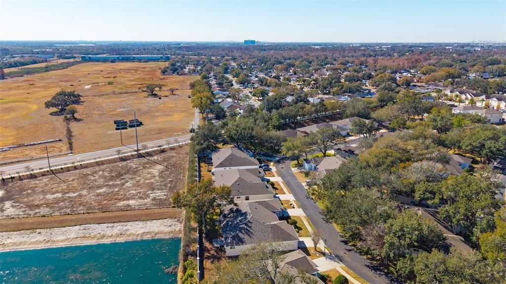 8045 Brien Green Way Temple Terrace, FL 33637 - Photo 18 of 24