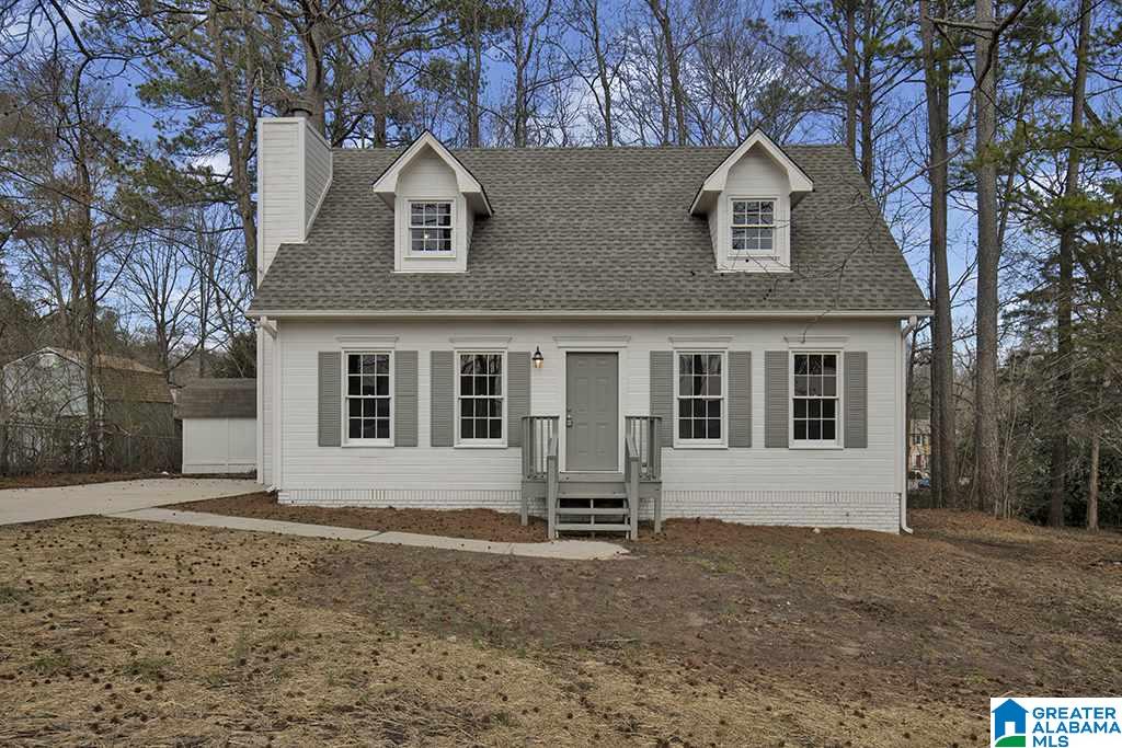 810 4th Avenue Northwest Alabaster, AL 35007 - Photo 1 of 15