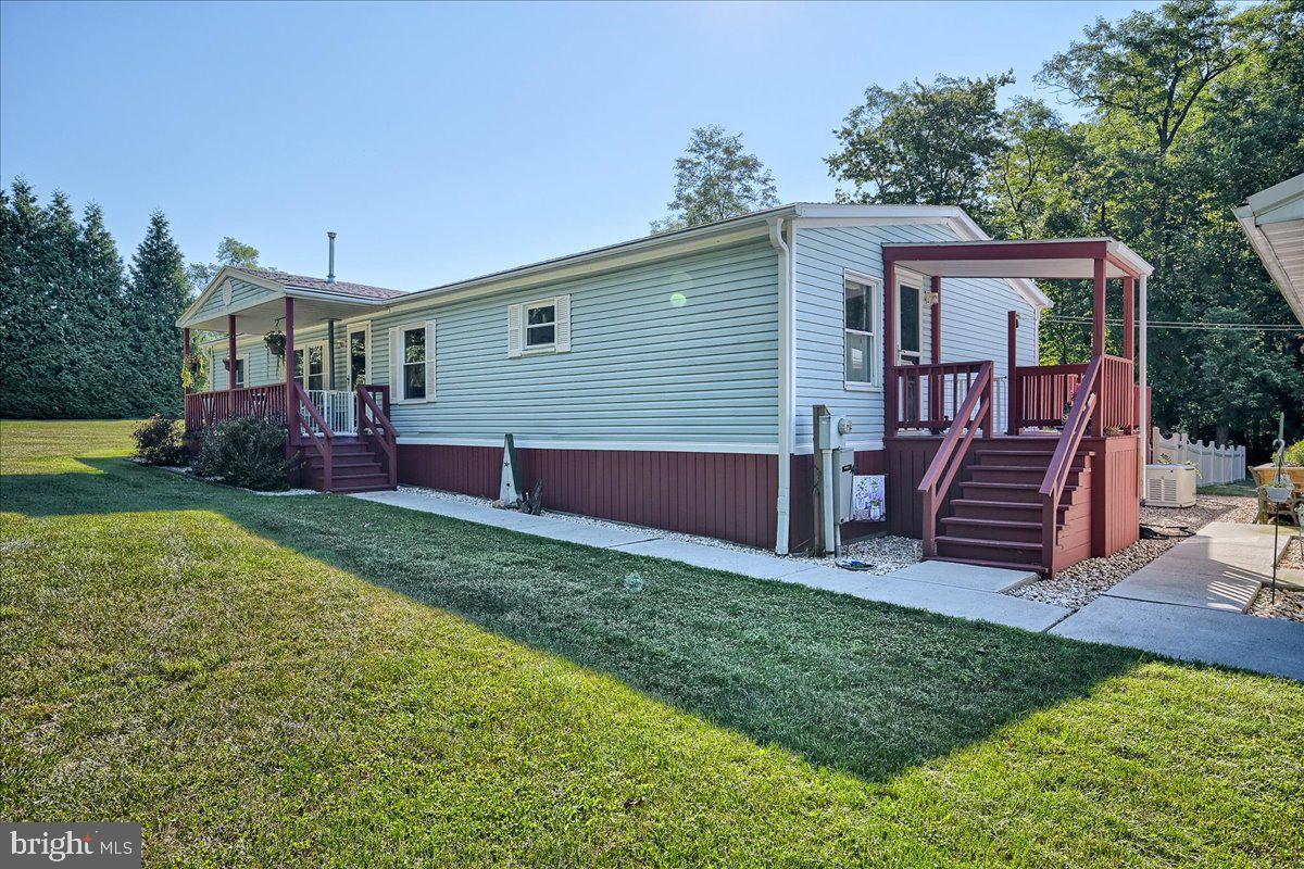 3340 Colonial Road Dover, PA 17315 - Photo 2 of 34 Gallery Image 2