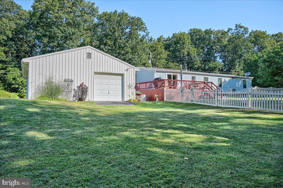 3340 Colonial Road Dover, PA 17315 - Photo 31 of 34 Gallery Image 31