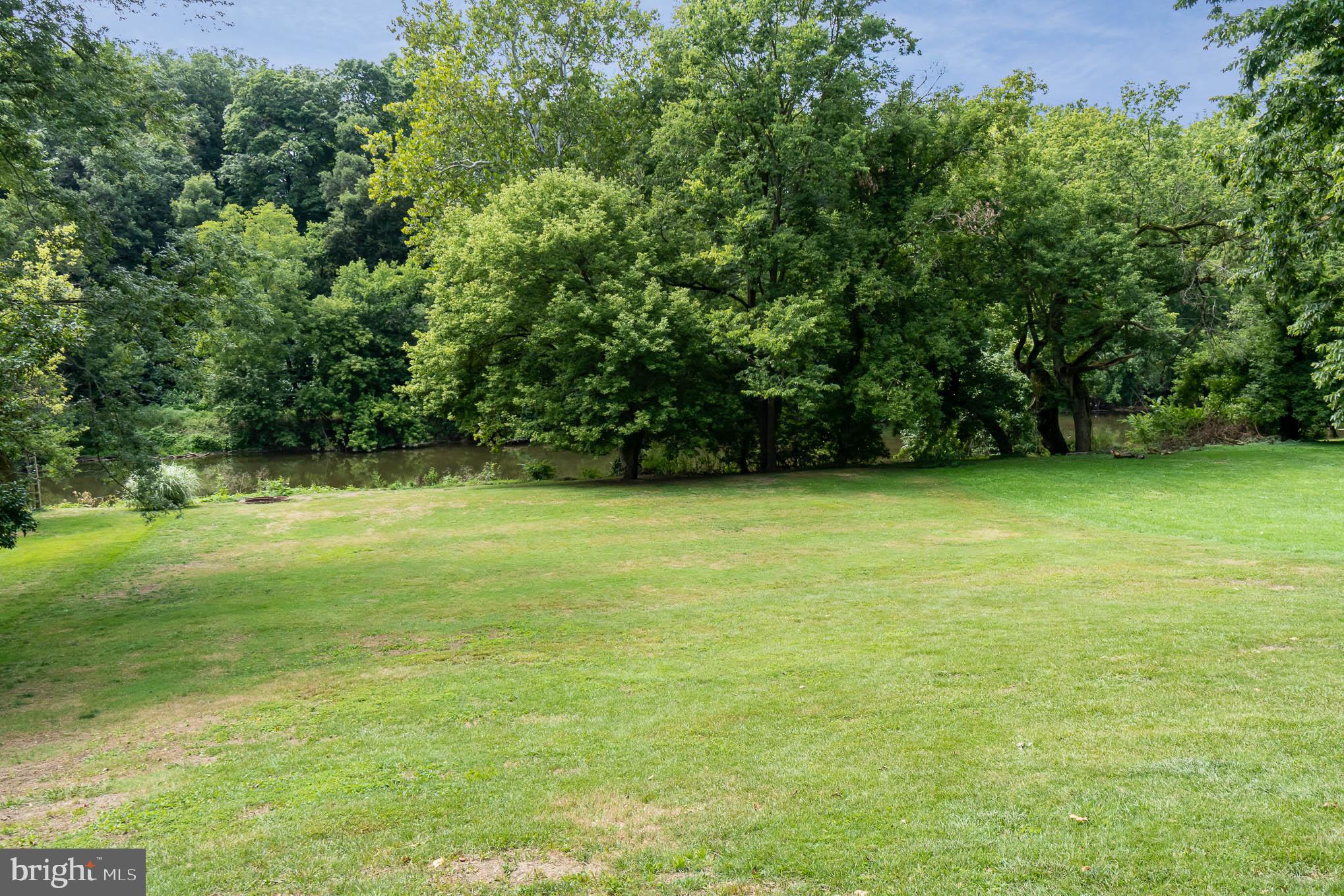1825 Wilderness Road Lancaster, PA 17603 - Photo 28 of 36 Gallery Image 28