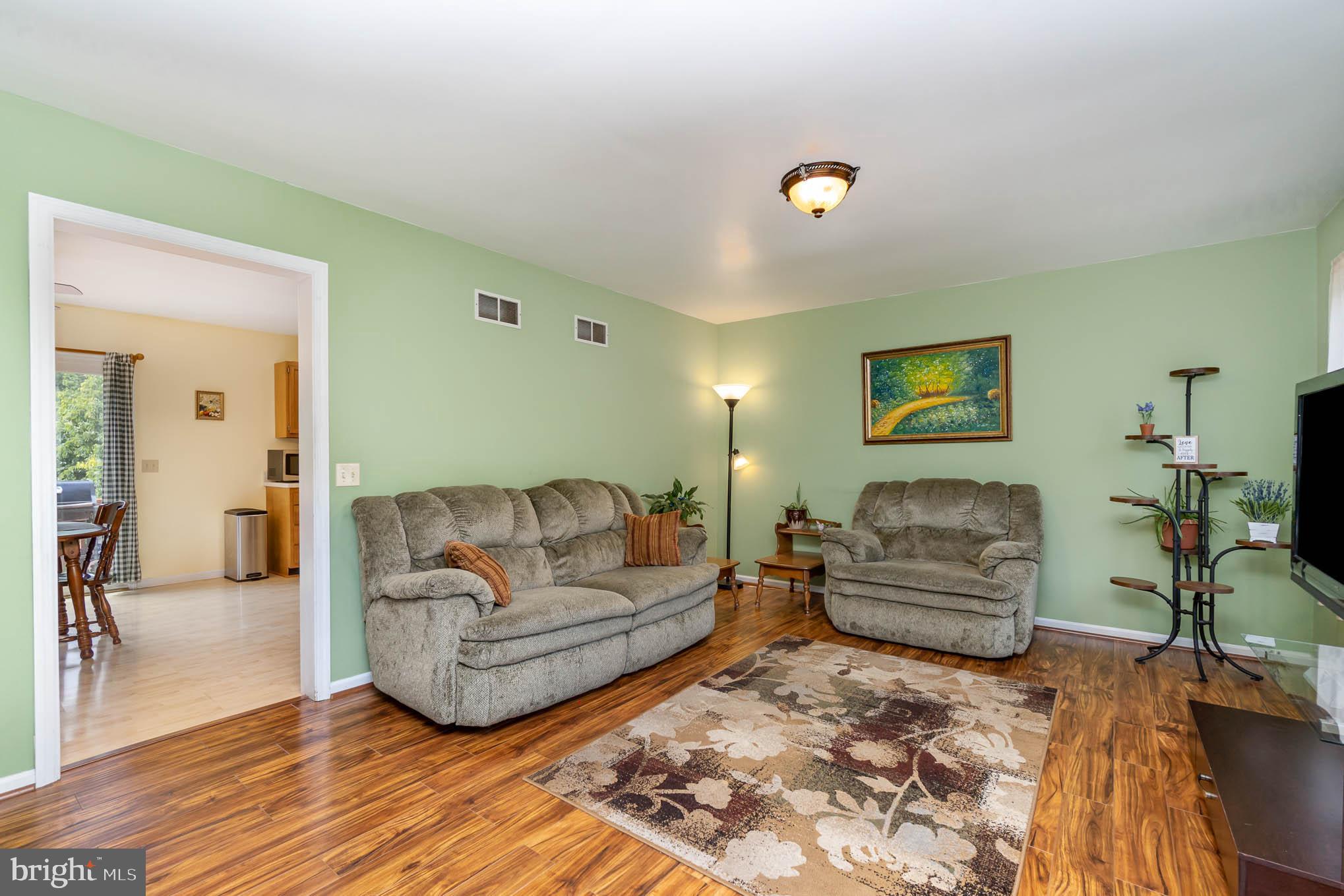1825 Wilderness Road Lancaster, PA 17603 - Photo 7 of 36 Gallery Image 7