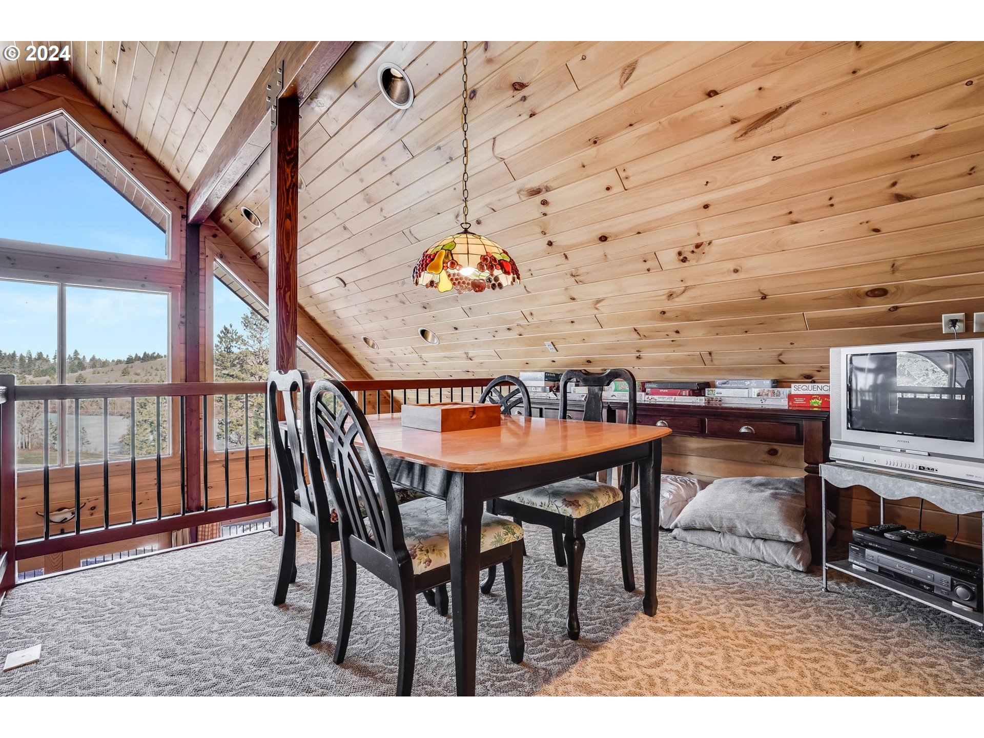 219 Hartland Road Lyle, WA 98635 - Photo 35 of 48 Gallery Image 35
