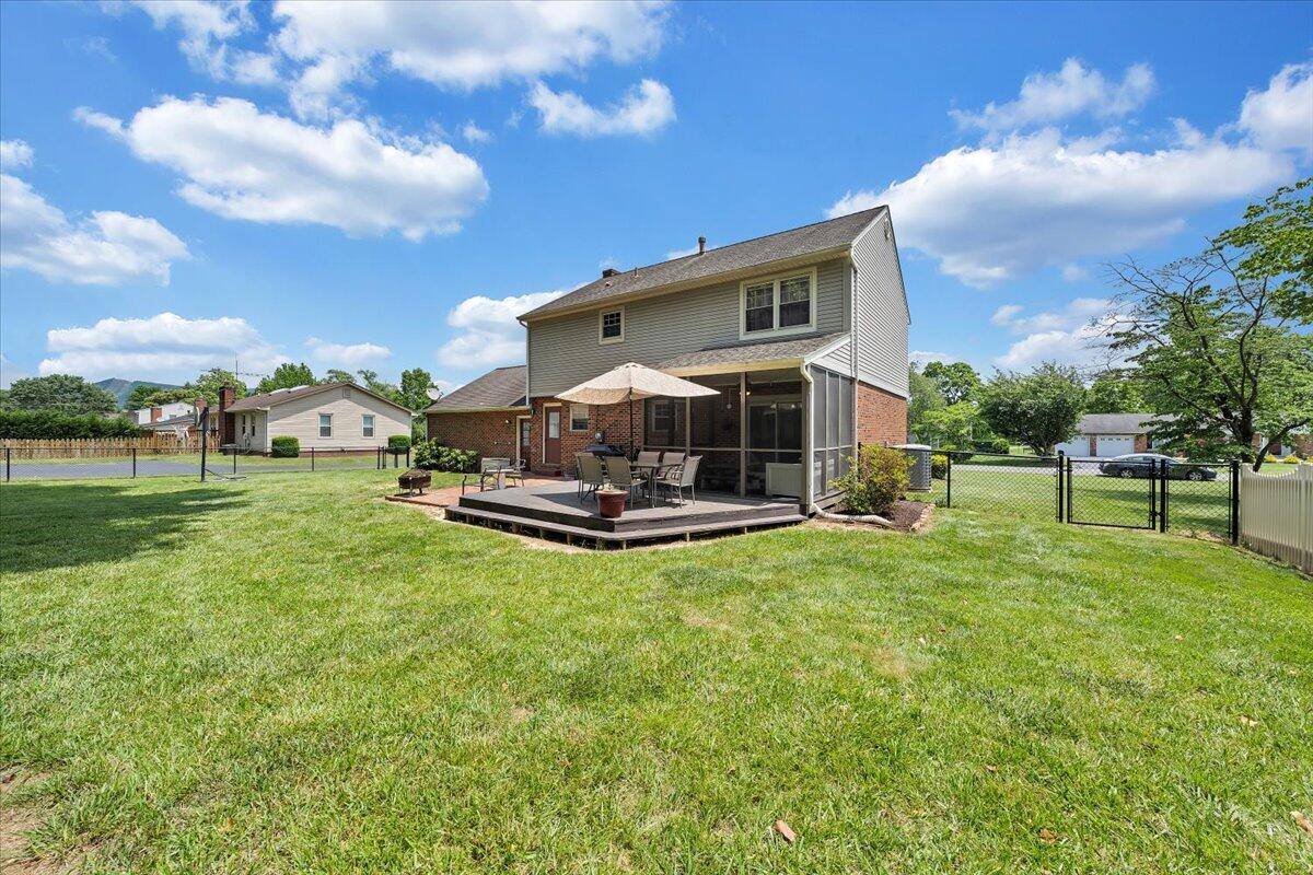 6420 Ridgeview Drive Roanoke, VA 24019 - Photo 37 of 38 40-MIB09563